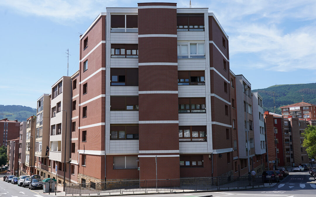 Grupo Primero de Mayo, 20. Barakaldo