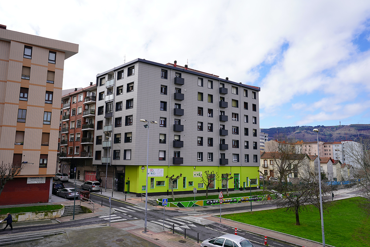Andrasa Fachada ventilada Bagatza 4 Barakaldo 1