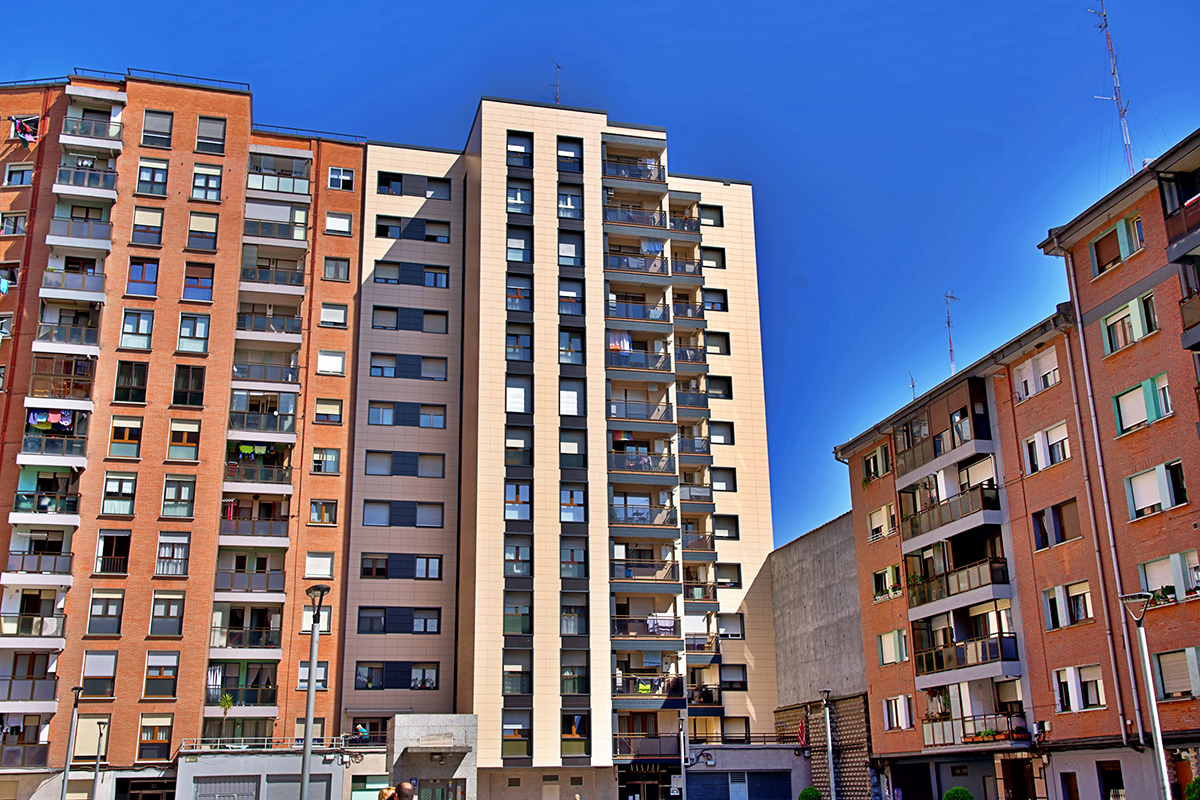Andrasa Fachada ventilada Urbi 31 Basauri 1